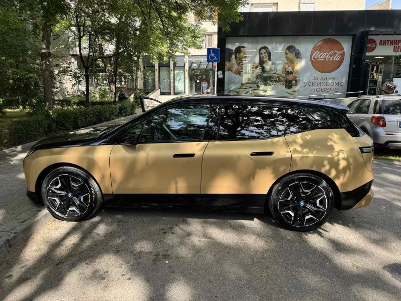 BMW iX XDRIVE50, снимка 2 - Автомобили и джипове - 48537455