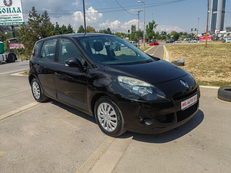 Renault Scenic 1.5DCI, снимка 3 - Автомобили и джипове - 46683578