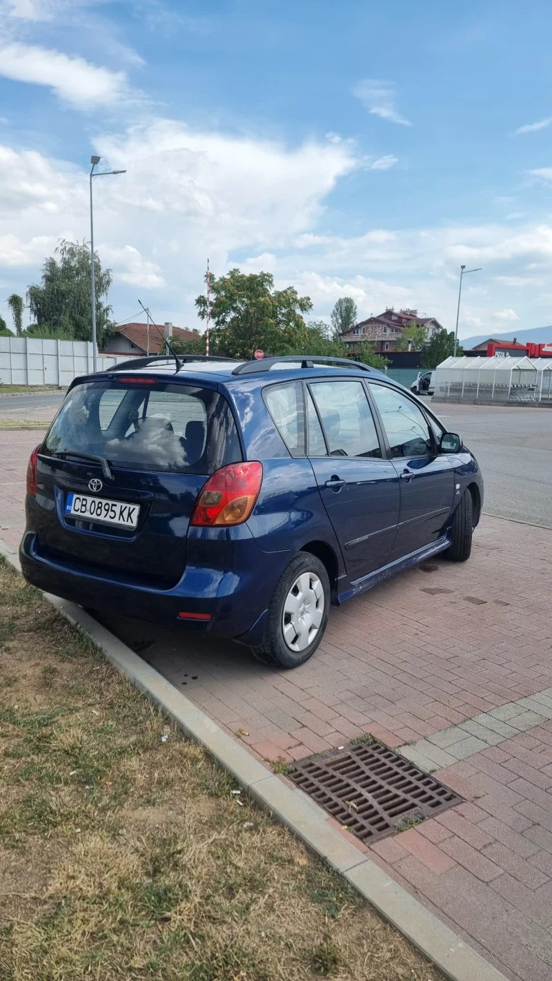 Toyota Corolla verso 2.0 d4d 90hp, снимка 4 - Автомобили и джипове - 47295978