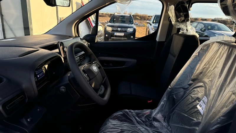 Toyota Proace City Verso Comfort L2 D4D 6+ 1, снимка 8 - Автомобили и джипове - 48162740