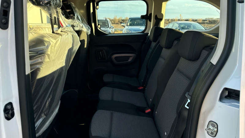 Toyota Proace City Verso Comfort L2 D4D 6+ 1, снимка 10 - Автомобили и джипове - 48162740