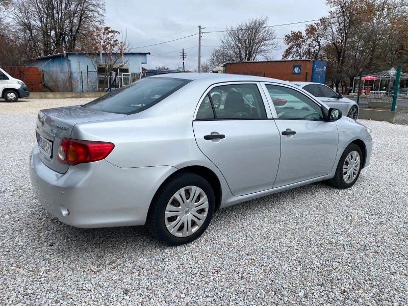 Toyota Corolla 1, 6 i Всичко платено, снимка 3 - Автомобили и джипове - 48207921