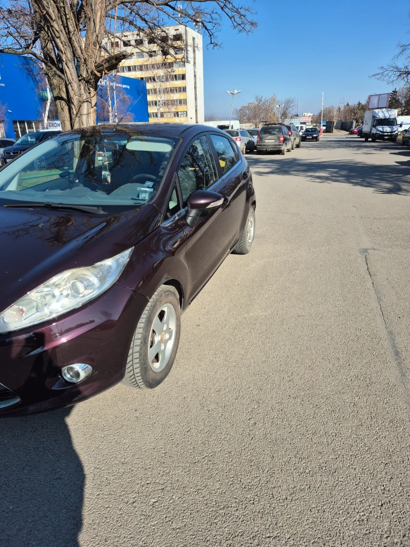 Ford Fiesta, снимка 2 - Автомобили и джипове - 49040097