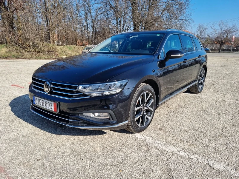 VW Passat 2.0TDI Elegance Digital Distr LED Assist, снимка 1 - Автомобили и джипове - 49057505