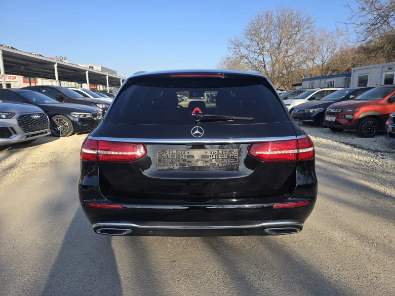 Mercedes-Benz E 220 4MATIC - 194к.с. - 9G Tronic, снимка 8 - Автомобили и джипове - 49086340