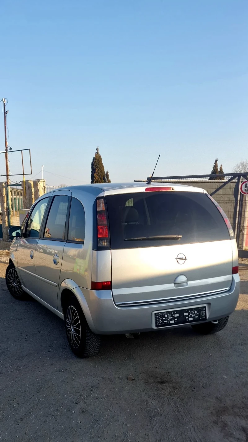 Opel Meriva 1.6/2007г., снимка 4 - Автомобили и джипове - 49088073