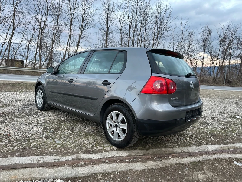 VW Golf 1.9tdi, снимка 4 - Автомобили и джипове - 49185269