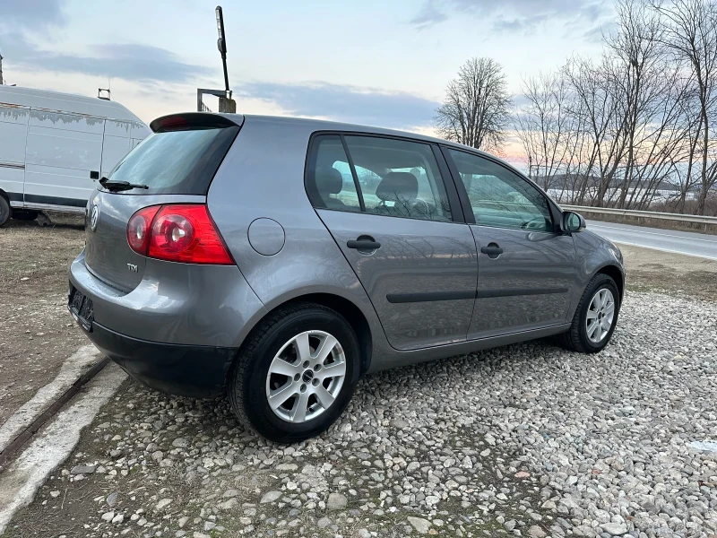 VW Golf 1.9tdi, снимка 6 - Автомобили и джипове - 49185269