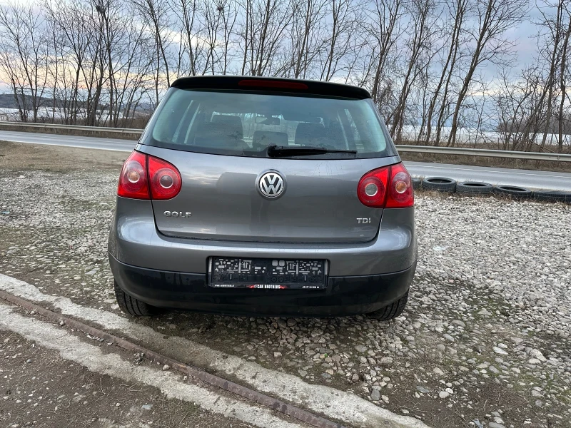 VW Golf 1.9tdi, снимка 5 - Автомобили и джипове - 49185269