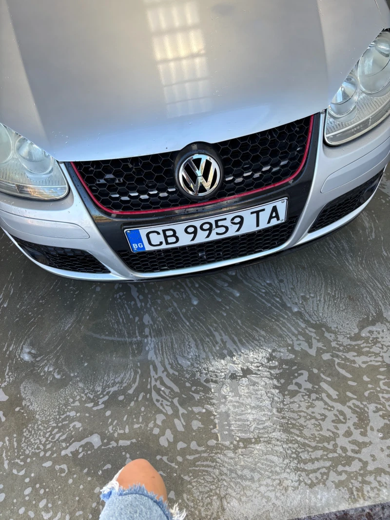 VW Golf V, снимка 4 - Автомобили и джипове - 52793214