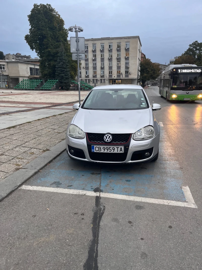 VW Golf V, снимка 8 - Автомобили и джипове - 52793214