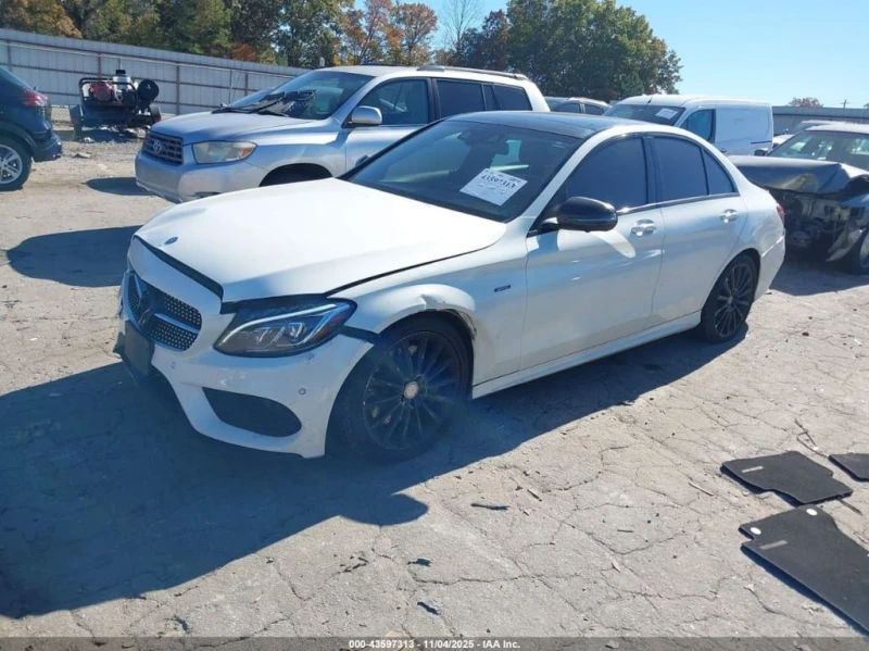 Mercedes-Benz C 450 AMG * 4MATIC * CARFAX * БЕЗ ПЪРВОНАЧАЛНА ВНОСКА, снимка 2 - Автомобили и джипове - 52943568