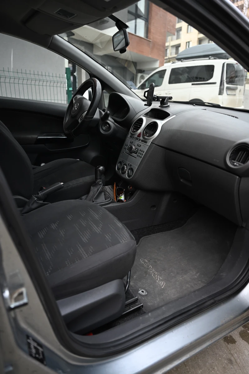 Opel Corsa, снимка 5 - Автомобили и джипове - 53446902