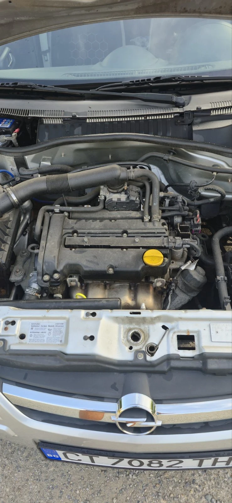 Opel Corsa 1.2 Twinport, снимка 5 - Автомобили и джипове - 55872947