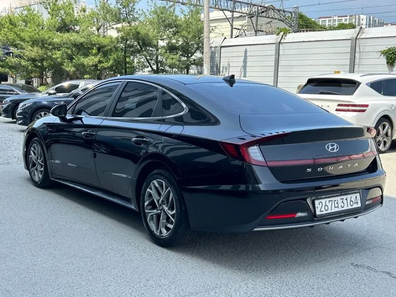 Hyundai Sonata 2.0 - САМО 30% АВАНС, снимка 3 - Автомобили и джипове - 55940409
