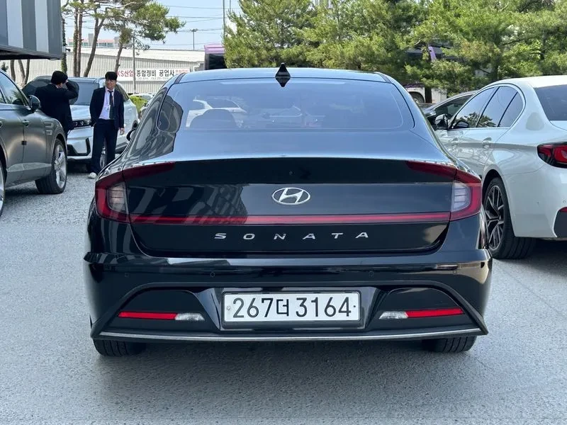 Hyundai Sonata 2.0 - САМО 30% АВАНС, снимка 4 - Автомобили и джипове - 55940409