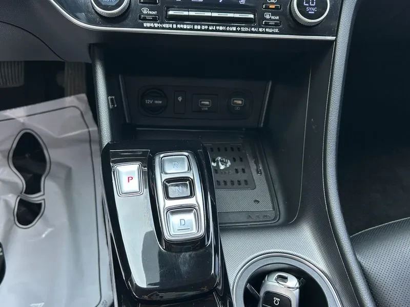 Hyundai Sonata 2.0 - САМО 30% АВАНС, снимка 13 - Автомобили и джипове - 55940409