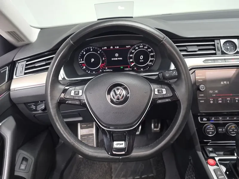 VW Arteon 2.0 Tdi Prestige, снимка 13 - Автомобили и джипове - 56652274