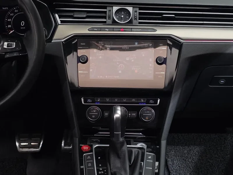 VW Arteon 2.0 Tdi Prestige, снимка 12 - Автомобили и джипове - 56652274
