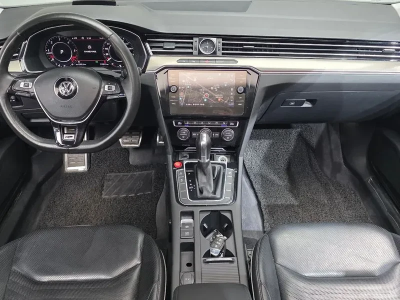 VW Arteon 2.0 Tdi Prestige, снимка 6 - Автомобили и джипове - 56652274