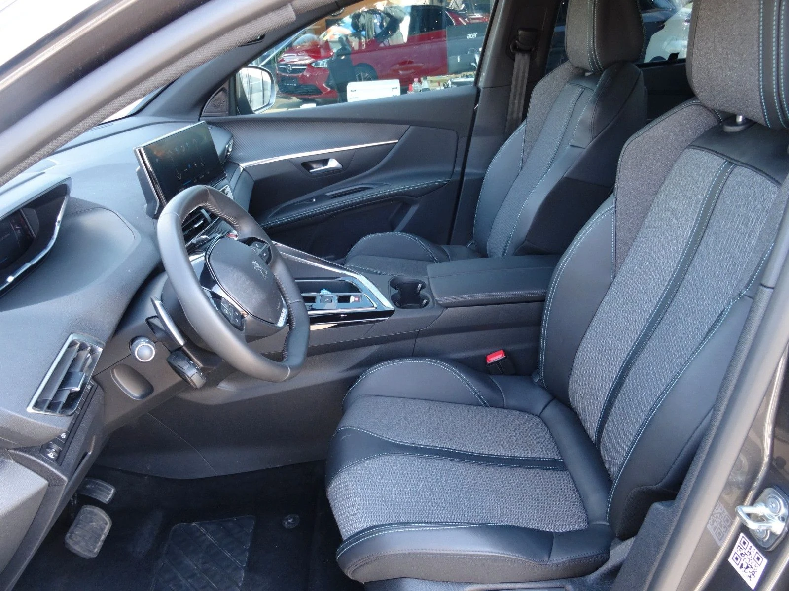 Peugeot 5008 1.5HDI/131HP/ALLURE/NAVI/LED/CAM/7SEATS/AMBI/320v - изображение 9
