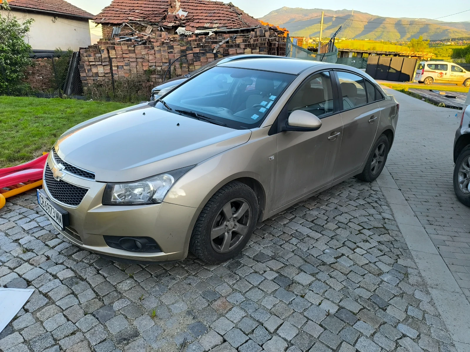 Chevrolet Cruze  - изображение 5