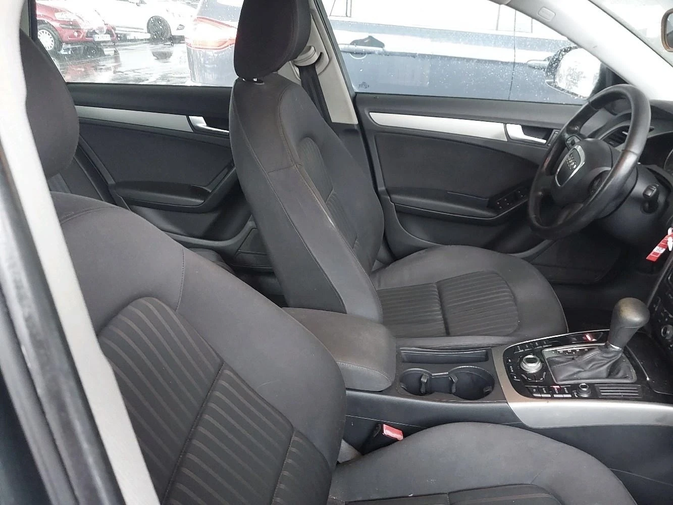 Audi A4 2.0 TDI Автомат! - изображение 9