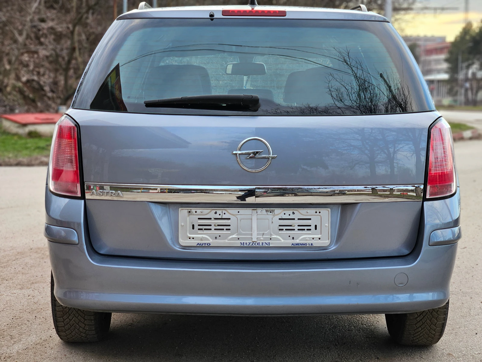 Opel Astra 1.4, 90к.с., 124х.км.!!! - изображение 6