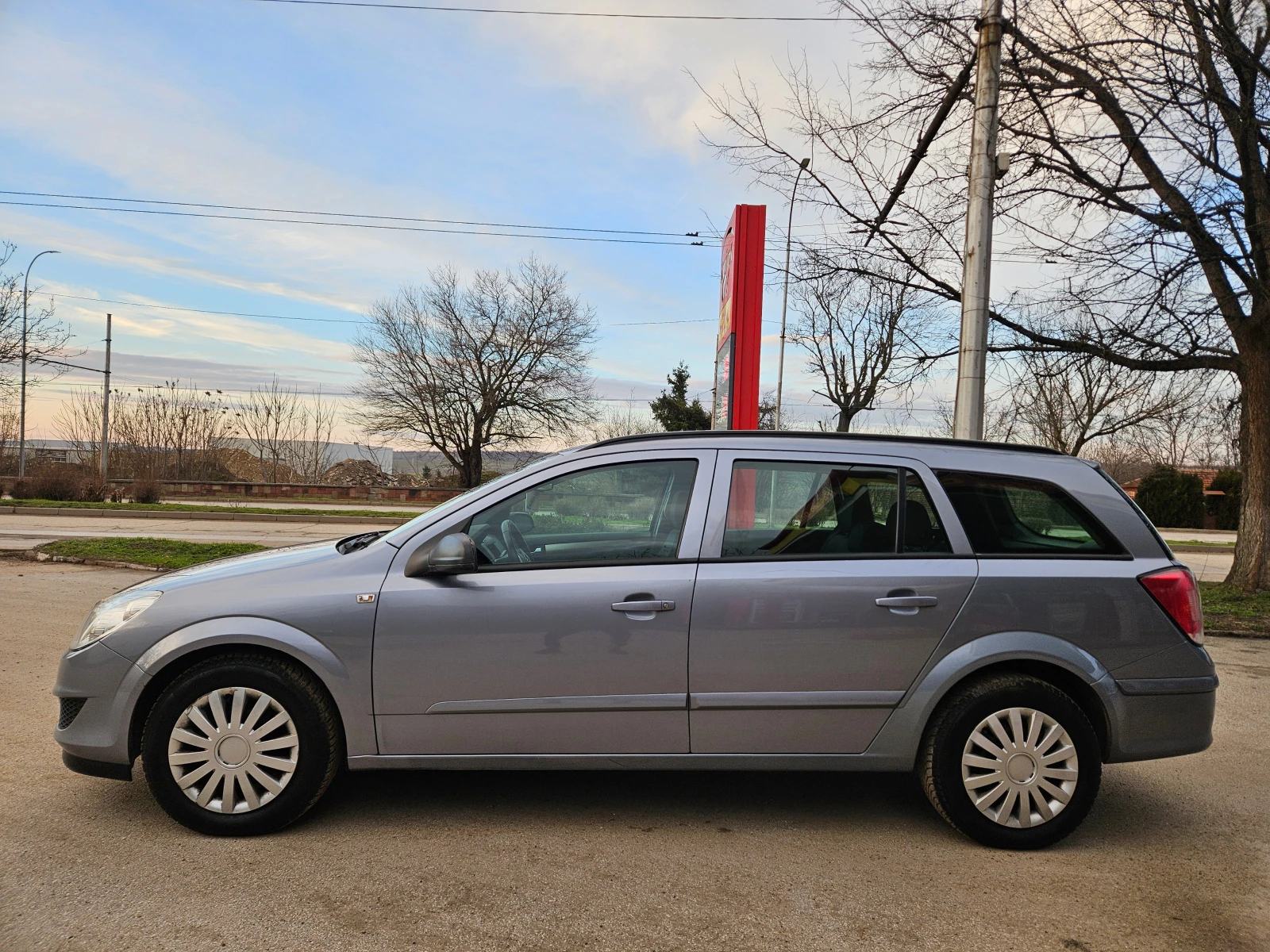 Opel Astra 1.4, 90к.с., 124х.км.!!! - изображение 9