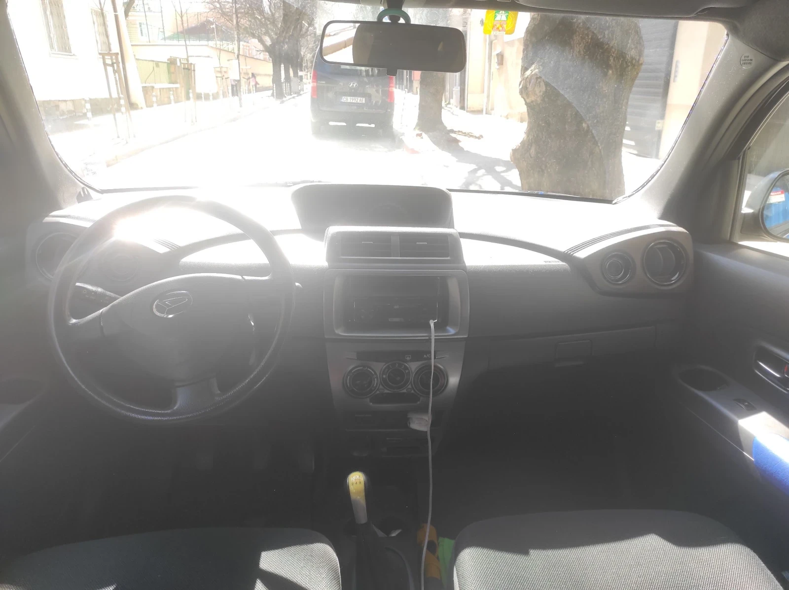 Daihatsu Materia 1.5 Внос от Швейцария!, снимка 5 - Автомобили и джипове - 53812162