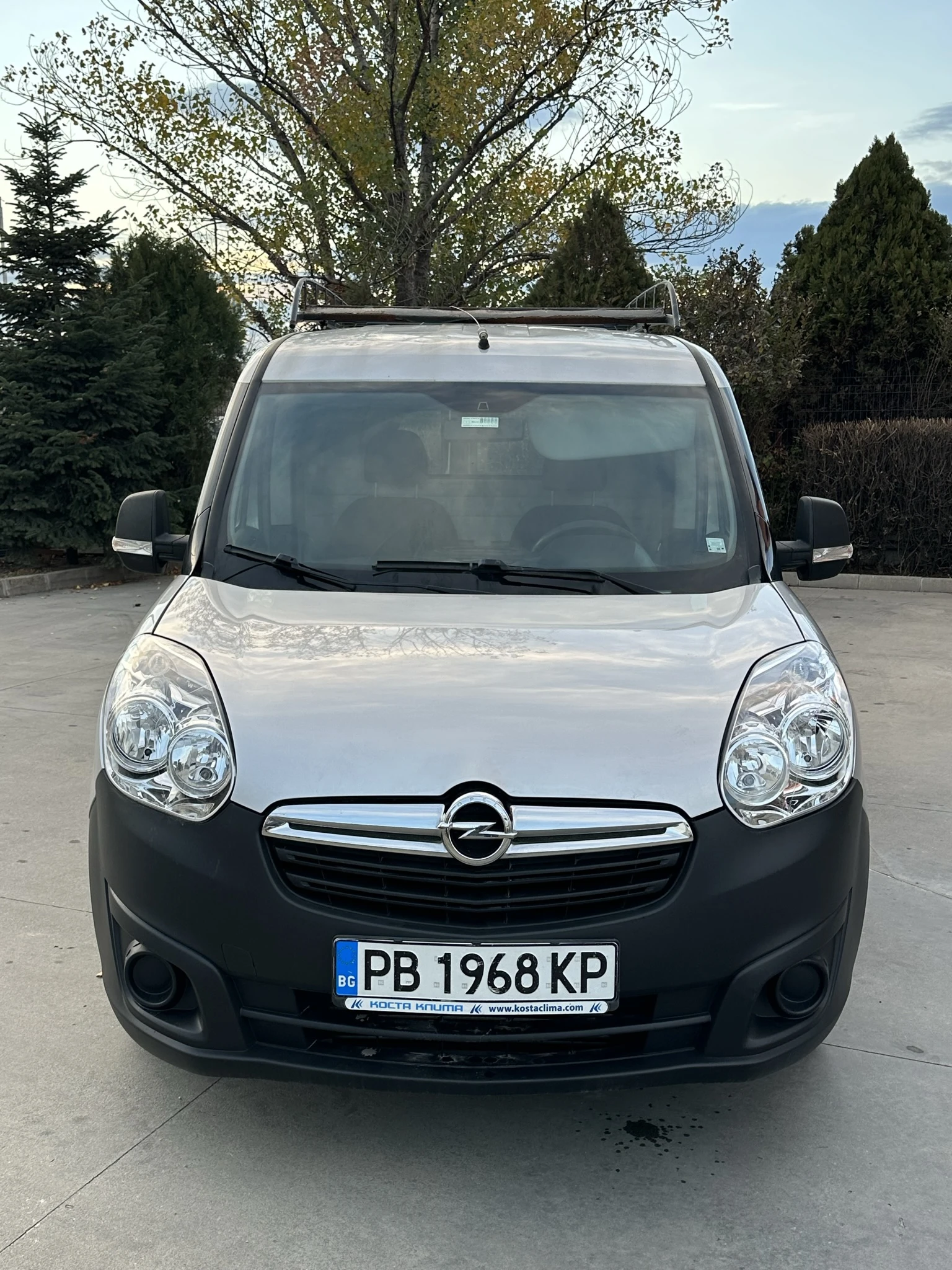 Opel Combo 1.3, снимка 9 - Автомобили и джипове - 53902821