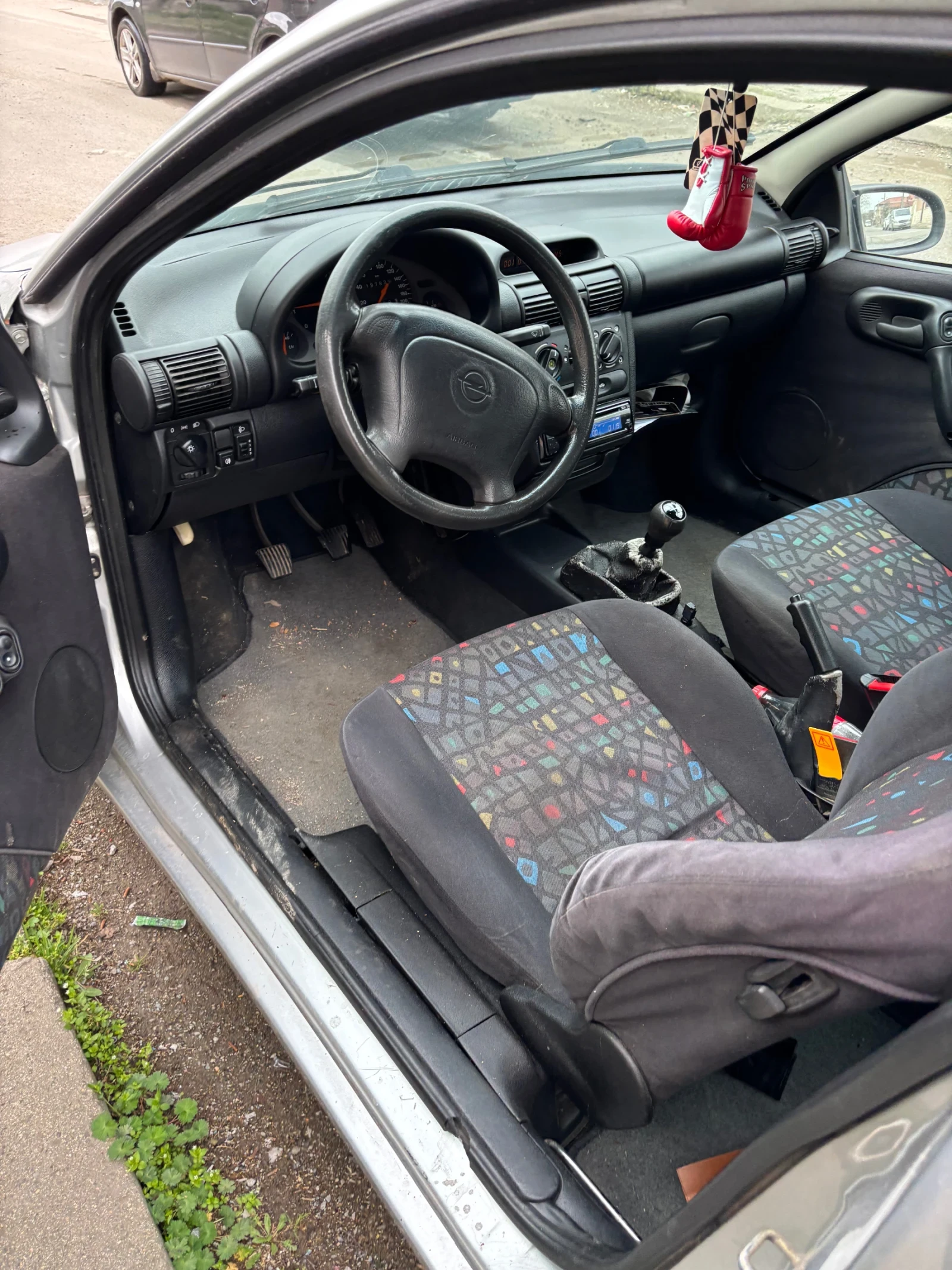 Opel Tigra, снимка 5 - Автомобили и джипове - 54063906