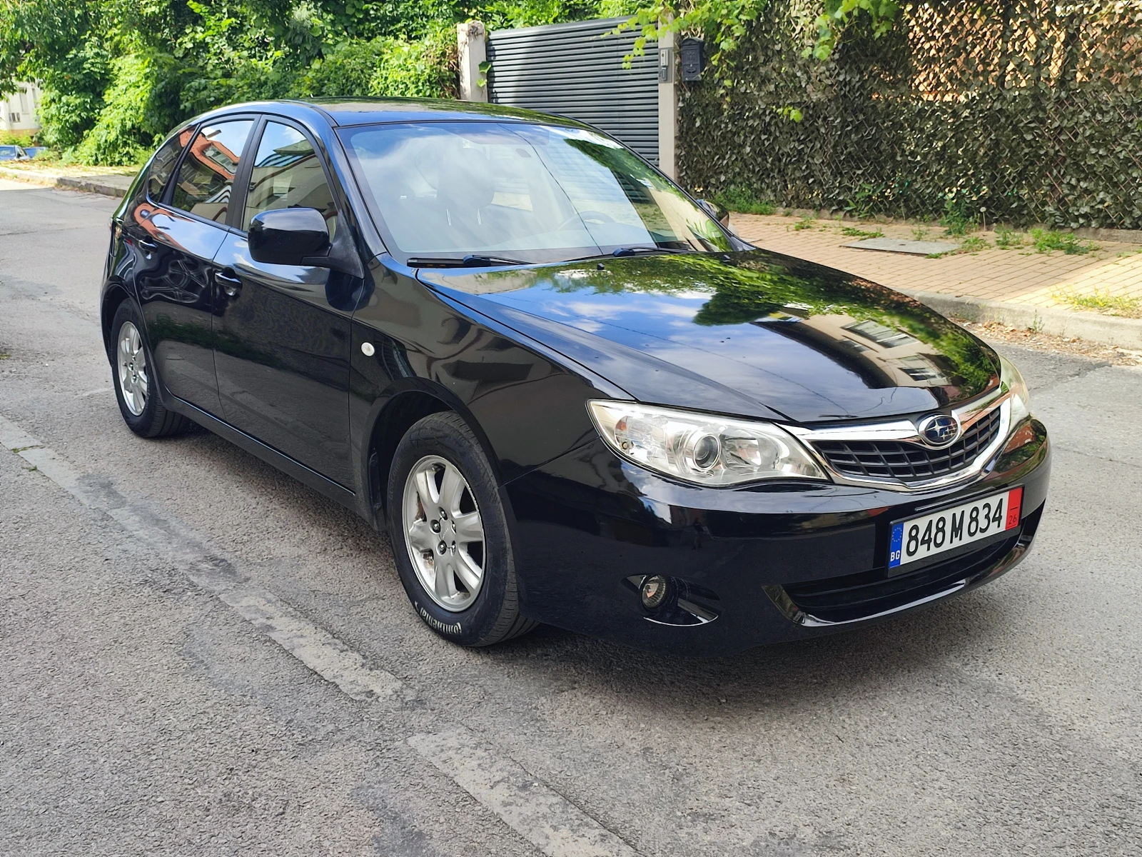 Subaru Impreza 1.5i-LPG-4X4, снимка 3 - Автомобили и джипове - 54946059