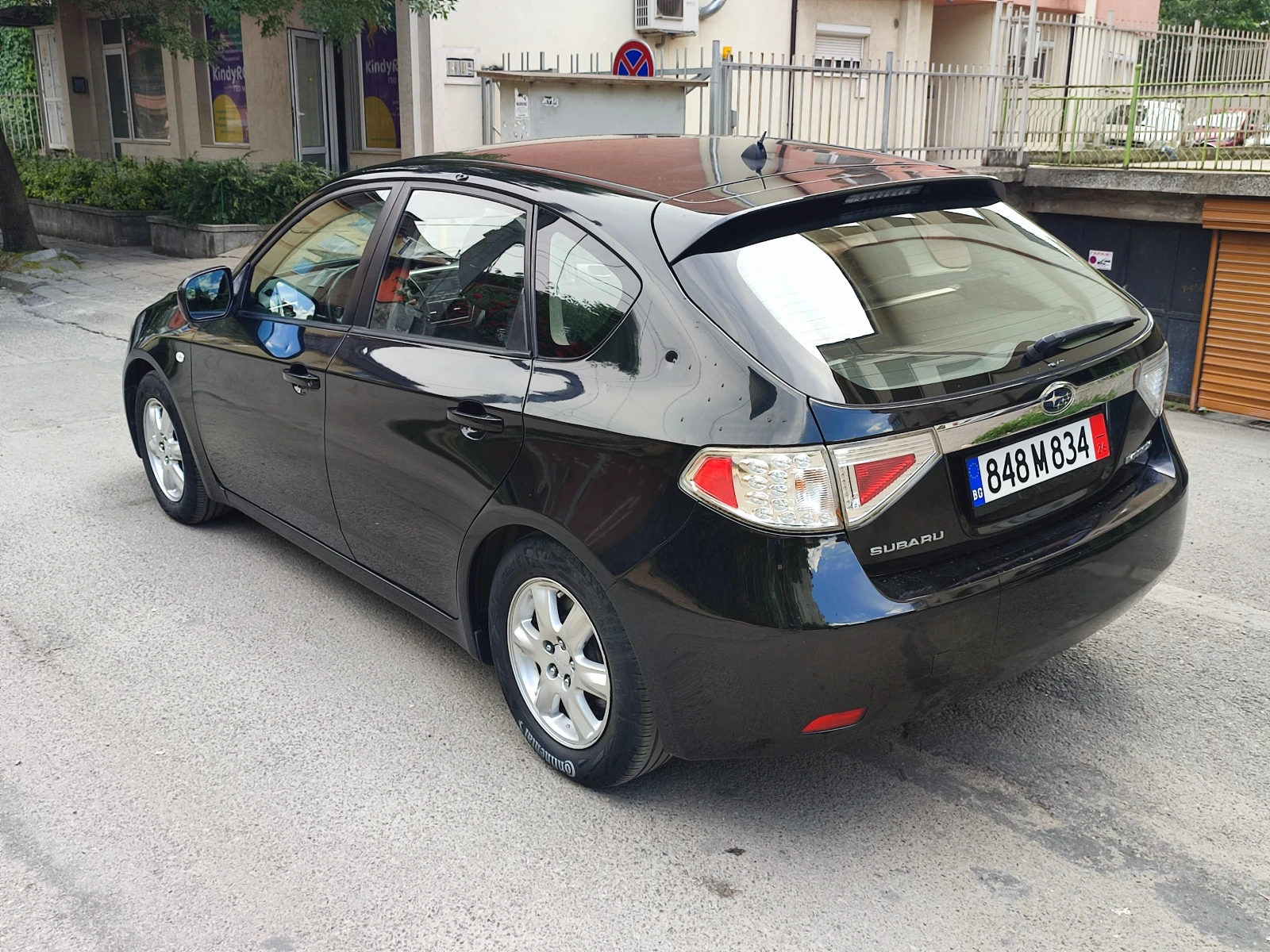 Subaru Impreza 1.5i-LPG-4X4, снимка 6 - Автомобили и джипове - 54946059