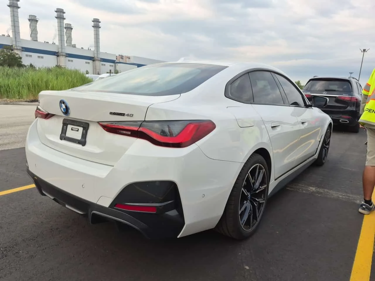 BMW i4 * EDRIVE40 * CARFAX * От BMW * , снимка 3 - Автомобили и джипове - 55650050