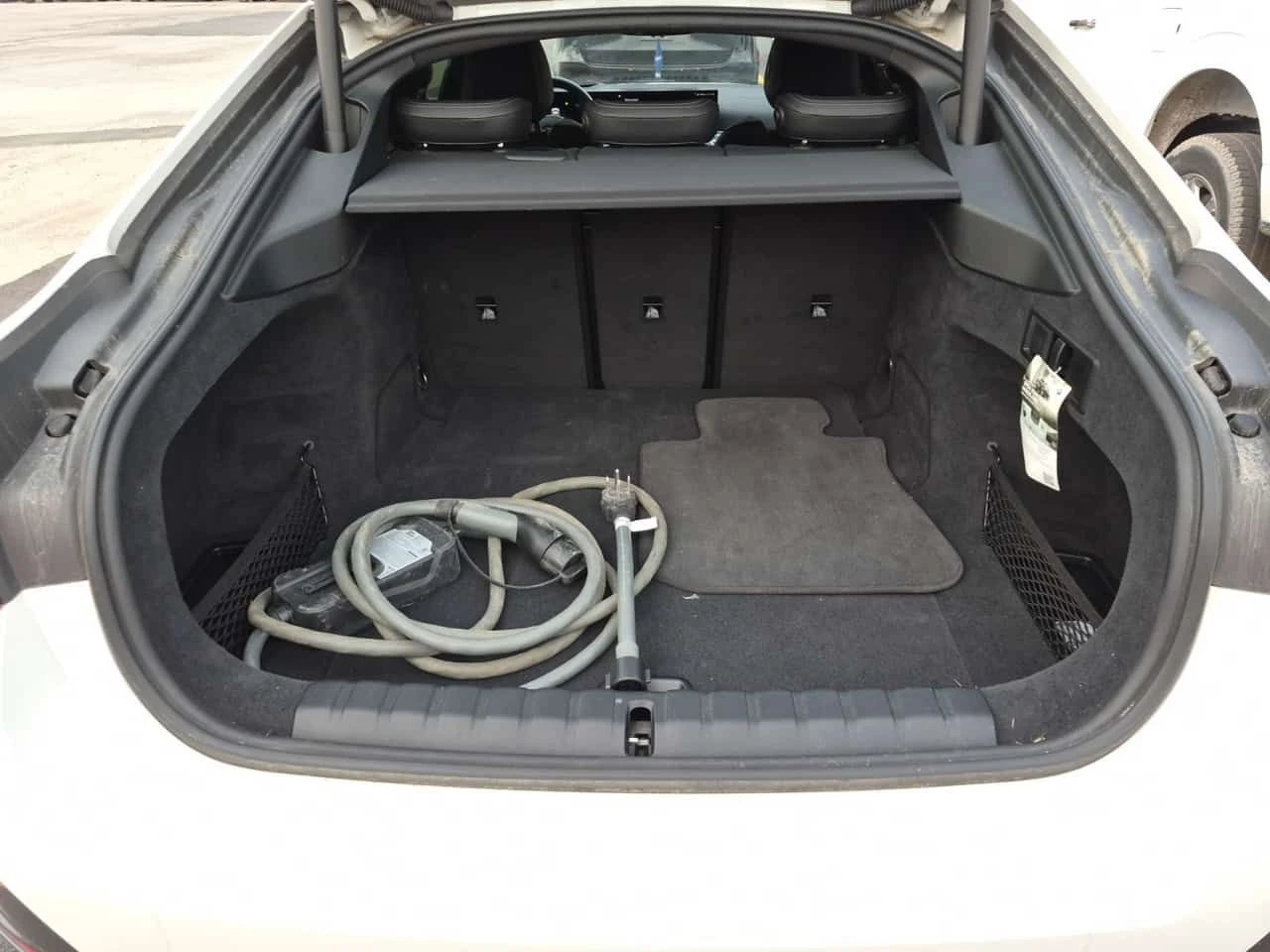 BMW i4 * EDRIVE40 * CARFAX * От BMW * , снимка 13 - Автомобили и джипове - 55650050