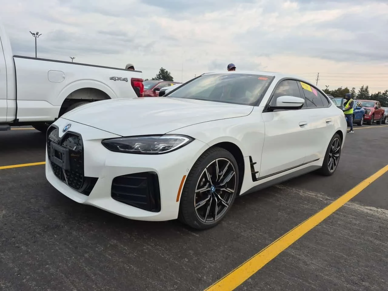 BMW i4 * EDRIVE40 * CARFAX * От BMW * 
