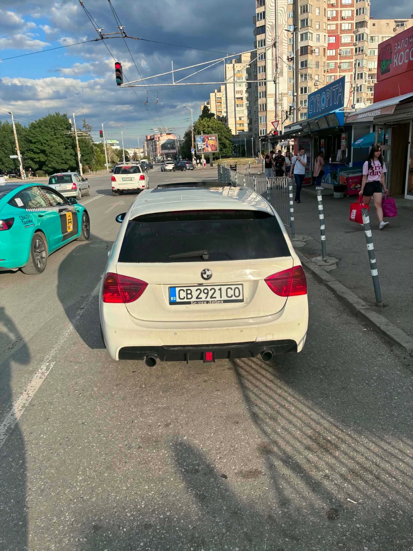 BMW 335 Е91 286кс, снимка 4 - Автомобили и джипове - 55679691
