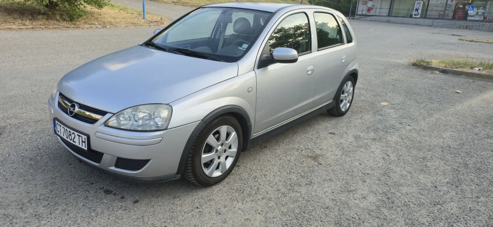 Opel Corsa 1.2 Twinport, снимка 8 - Автомобили и джипове - 55872947