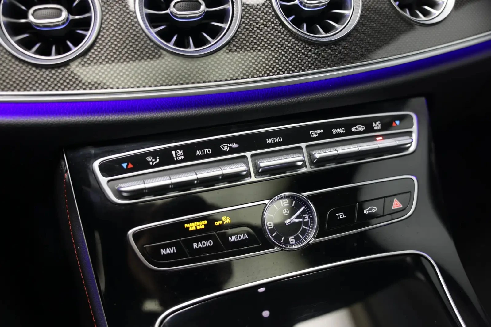 Mercedes-Benz CLS 53 AMG BURMESTER* 360* DISTRONIC* HUD* ОБДУХ, снимка 9 - Автомобили и джипове - 55973394