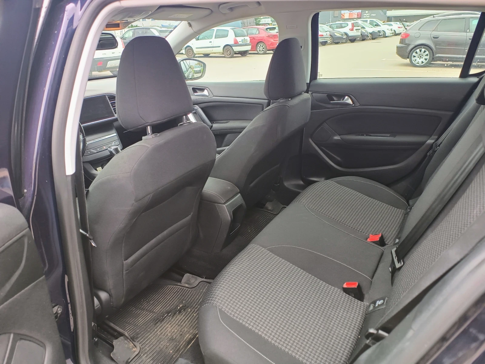 Peugeot 308, снимка 12 - Автомобили и джипове - 56659929