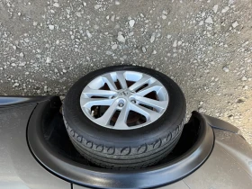 Nissan Juke 1.6i CH AUTOMAT Navi - 17700 лв. / 9049.87 € - 16341312 7