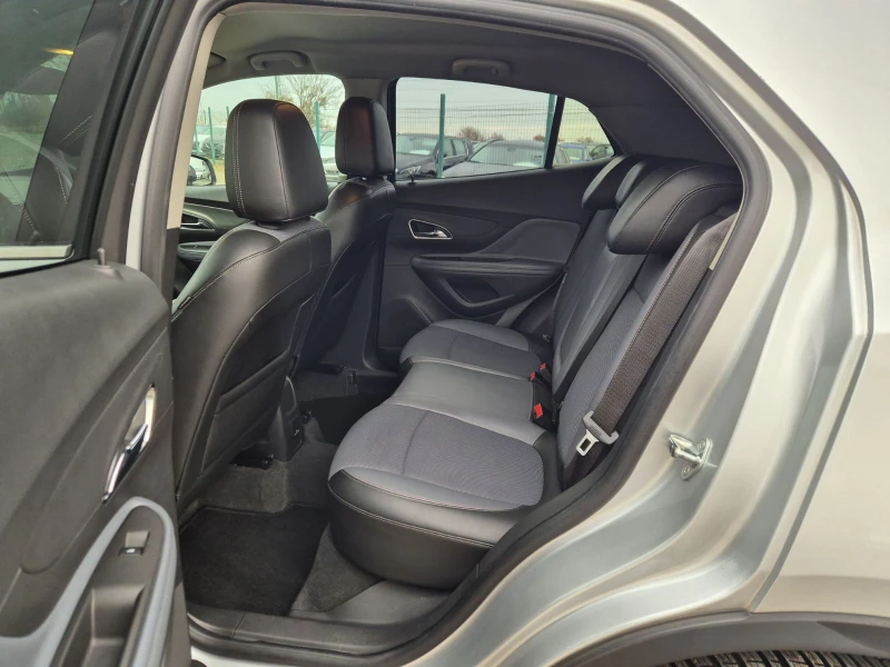 Opel Mokka 1.7CDTI 131к.с., снимка 12 - Автомобили и джипове - 48231181