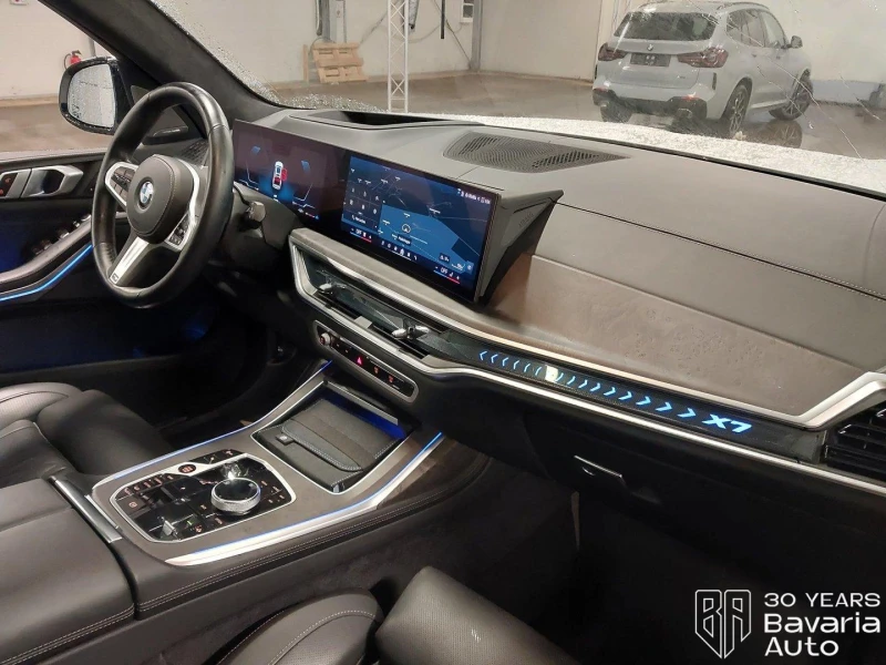 BMW X7 40d xDrive M Sport Paket Sportautomatic, снимка 7 - Автомобили и джипове - 53124188