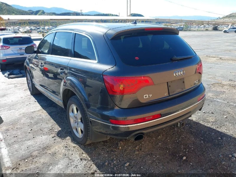 Audi Q7 3l 3.0T Premium, снимка 3 - Автомобили и джипове - 53322686