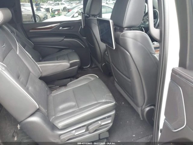 Cadillac Escalade ESV 4WD PREMIUM LUXURY/КРАЙНА ЦЕНА, снимка 10 - Автомобили и джипове - 52713815