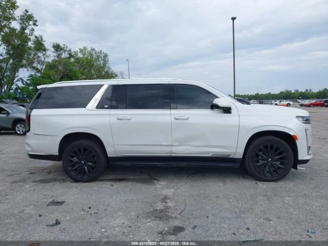 Cadillac Escalade ESV 4WD PREMIUM LUXURY/КРАЙНА ЦЕНА, снимка 13 - Автомобили и джипове - 52713815