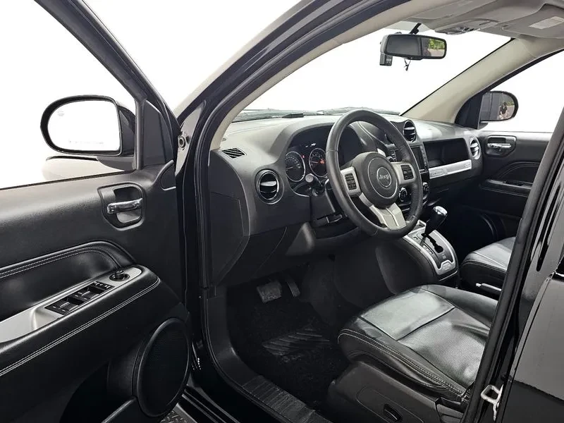 Jeep Compass, снимка 10 - Автомобили и джипове - 54463253