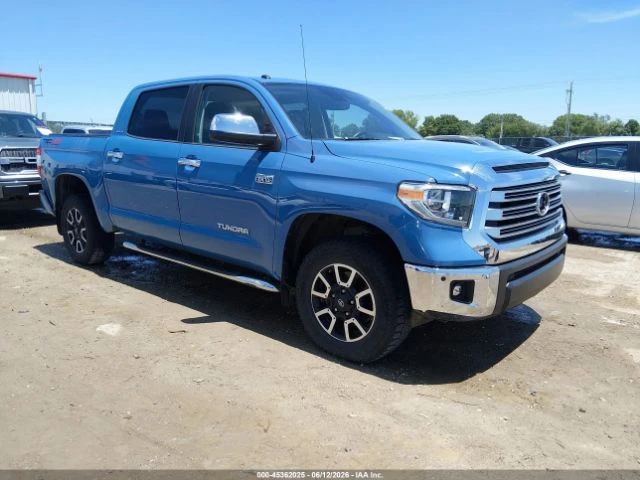 Toyota Tundra Limited 5.7 V8 4x4 CrewMax | TRD Off-Road