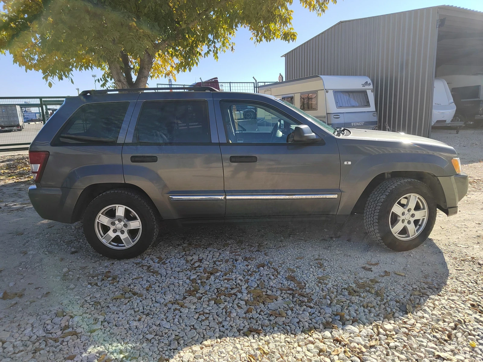 Jeep Grand cherokee Laredo с Газов инжекцион - изображение 3